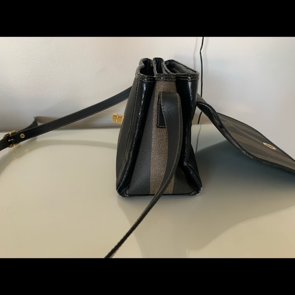 Fendi Purse - Picture 4 of 5